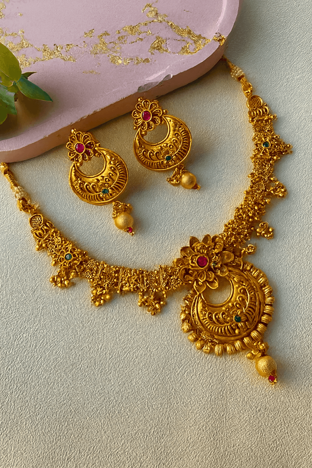 2025 Bridal Jewelry Trends: What Every Pakistani Bride Needs to Know