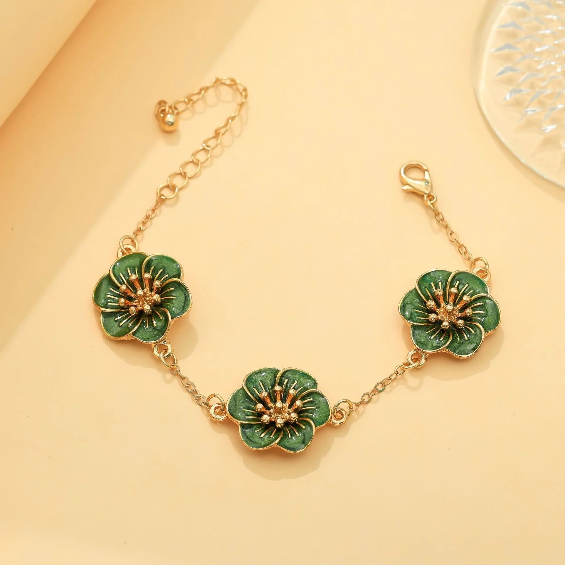 Vintage Emerald Green Link Bracelet - Bracelets