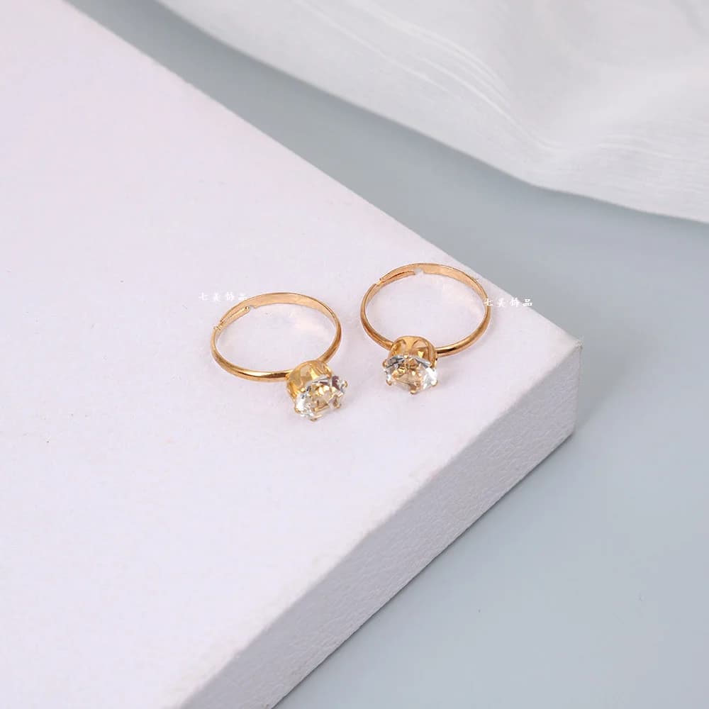 Solitaire Claw Set Ring - Rings