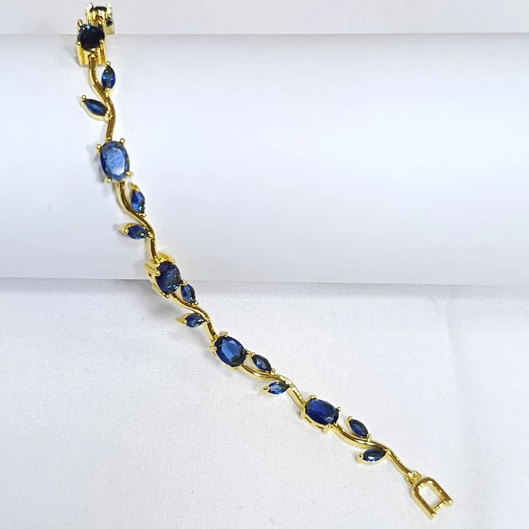 Tulip Bracelet - artificial jewelry by Saify Jewelry