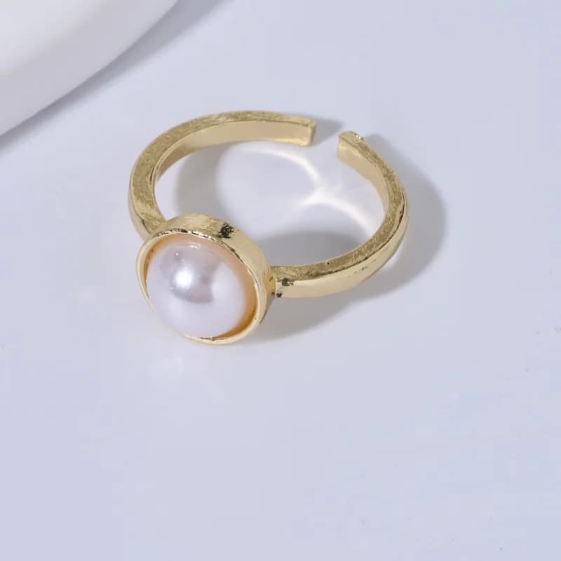 Minimalist Single Pearl Ring - Rings