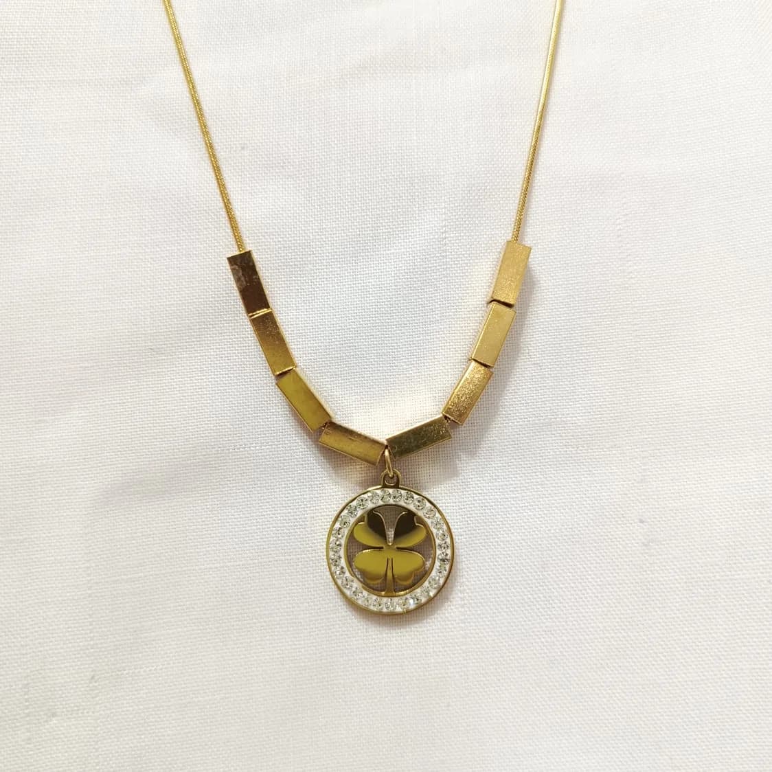 Clover Necklace - Necklaces