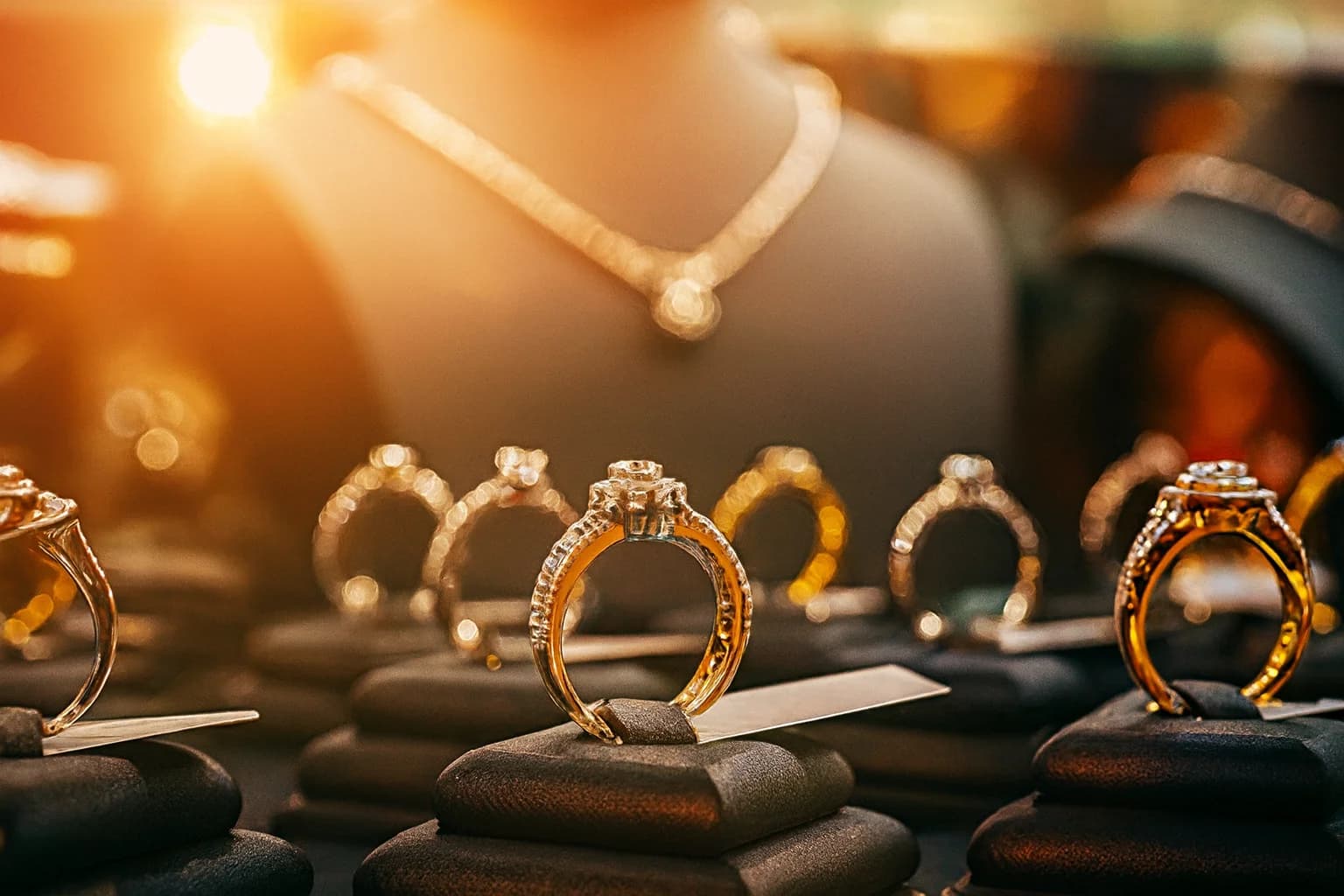 Top Imitation Jewelry Trends in Pakistan 2025 – Saify Jewelry’s Ultimate Guide